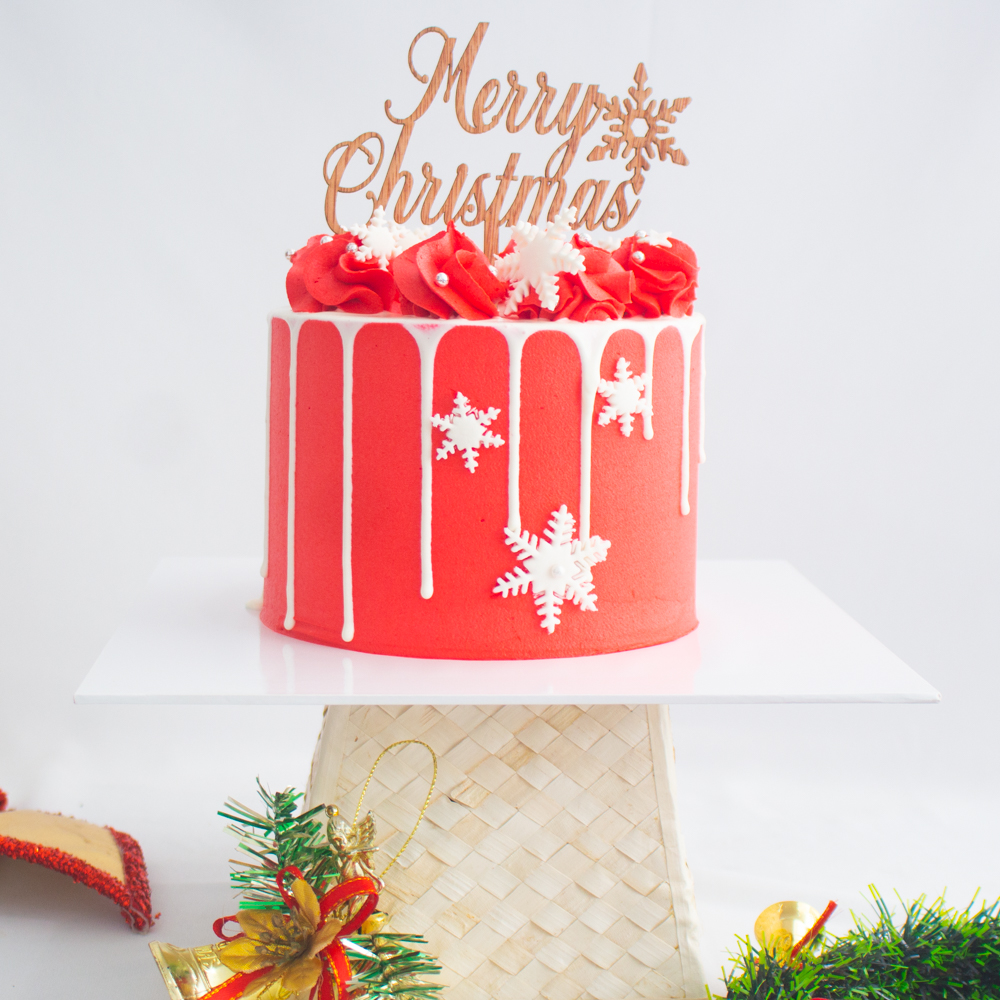 Snowy Red Xmas Cake 1kg